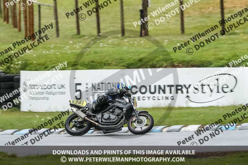 enduro digital images;event digital images;eventdigitalimages;lydden hill;lydden no limits trackday;lydden photographs;lydden trackday photographs;no limits trackdays;peter wileman photography;racing digital images;trackday digital images;trackday photos